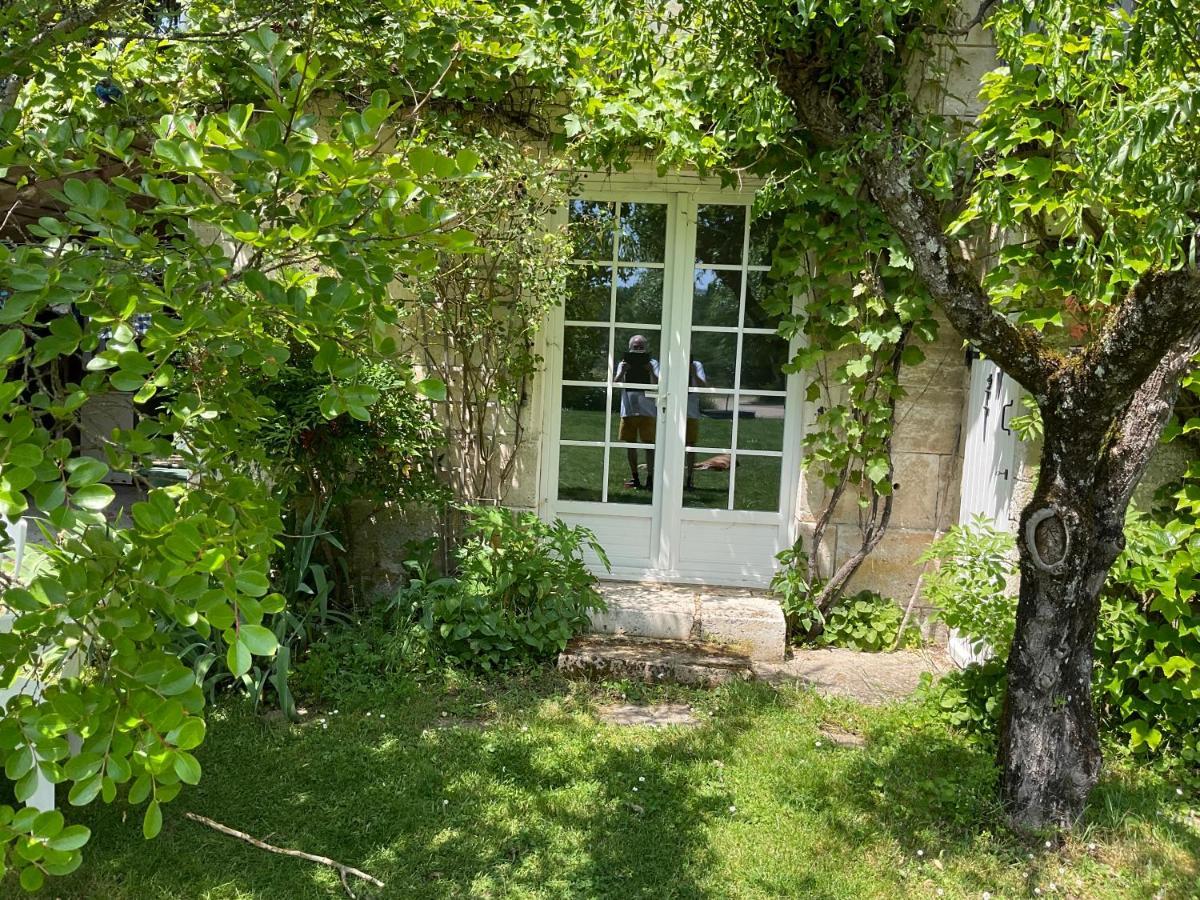 Les Petits Vingnes Edon Exterior foto
